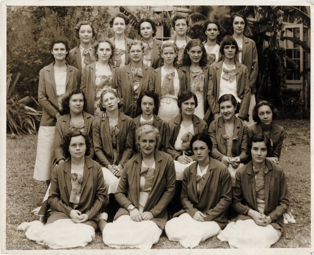 1936 Frances Bergh with Girls Group
